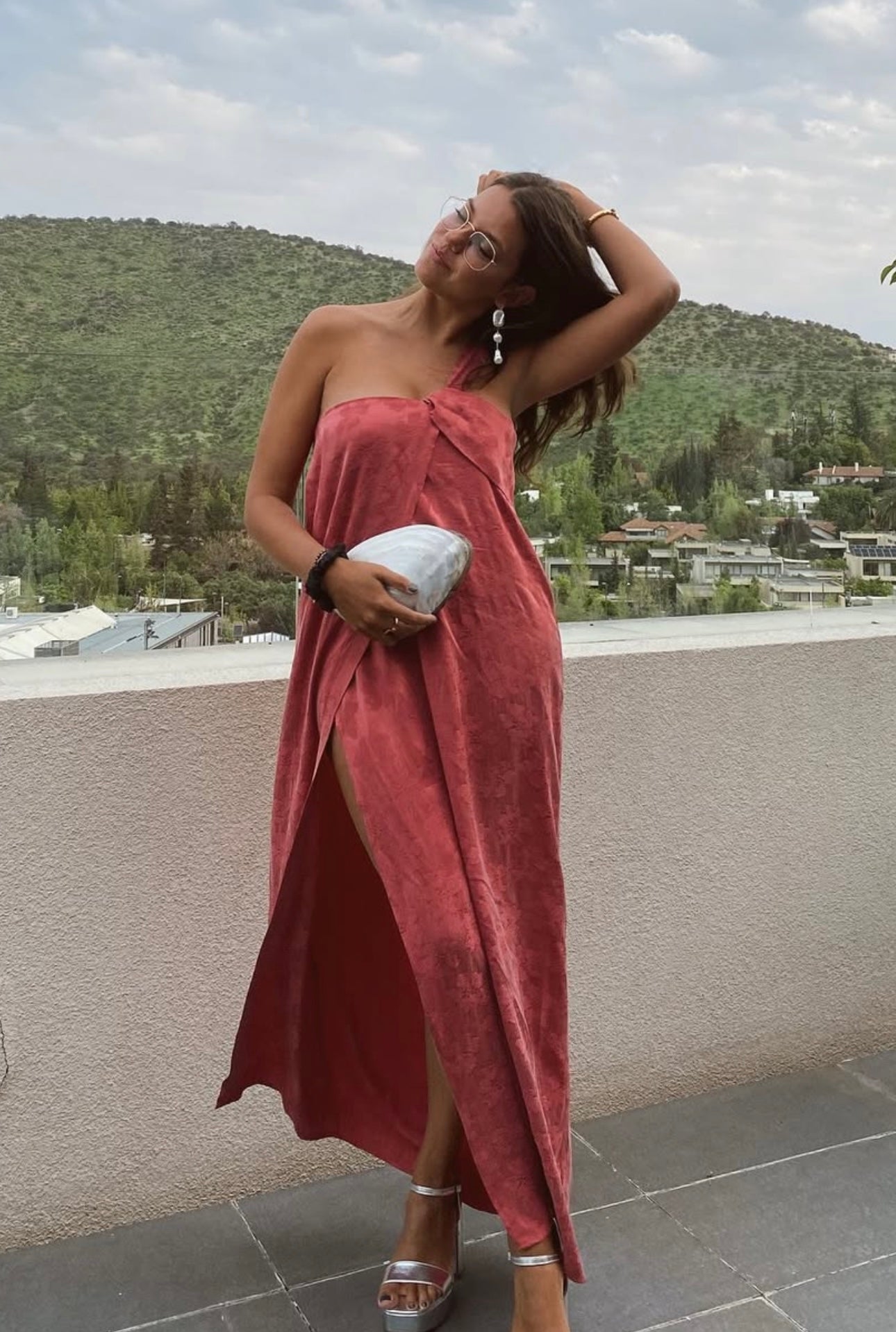 VESTIDO SALDANA